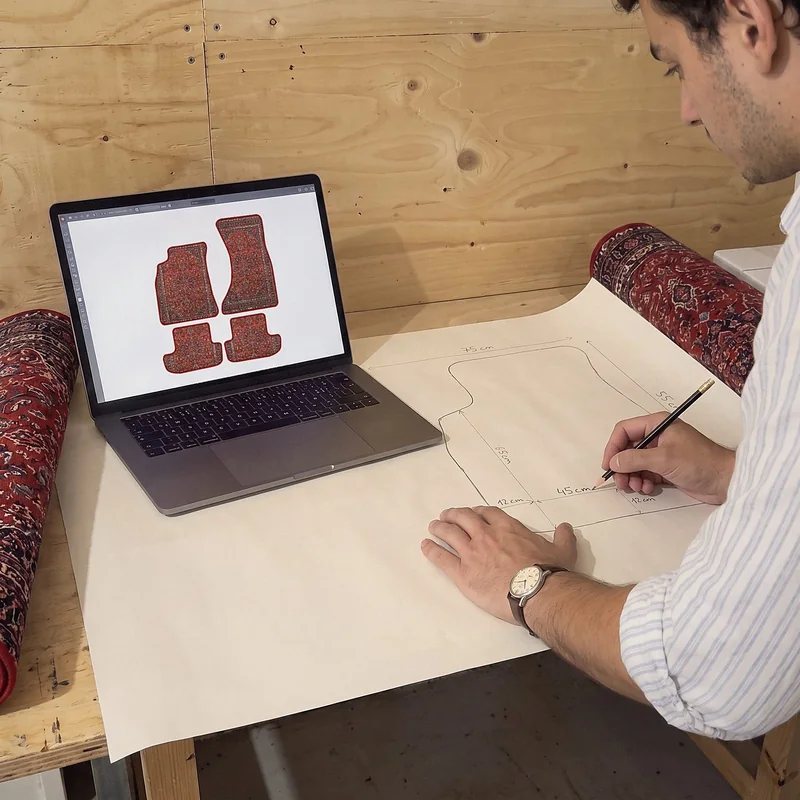 Ontwerp van de matvorm op een laptop